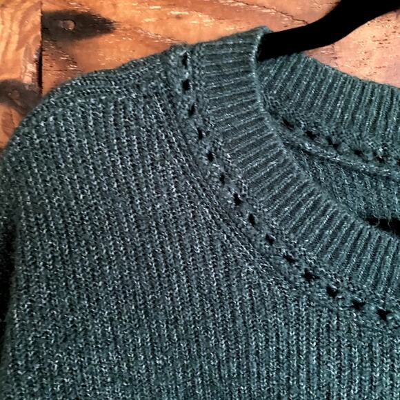 Gap Green Cozy sweater size Large - Picture 3 of 4